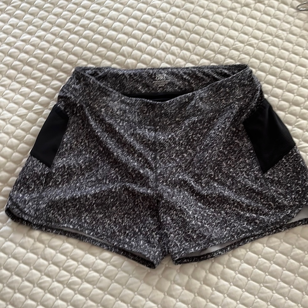 Athleta Girl Record Breaker 3” Short - size XXL/16